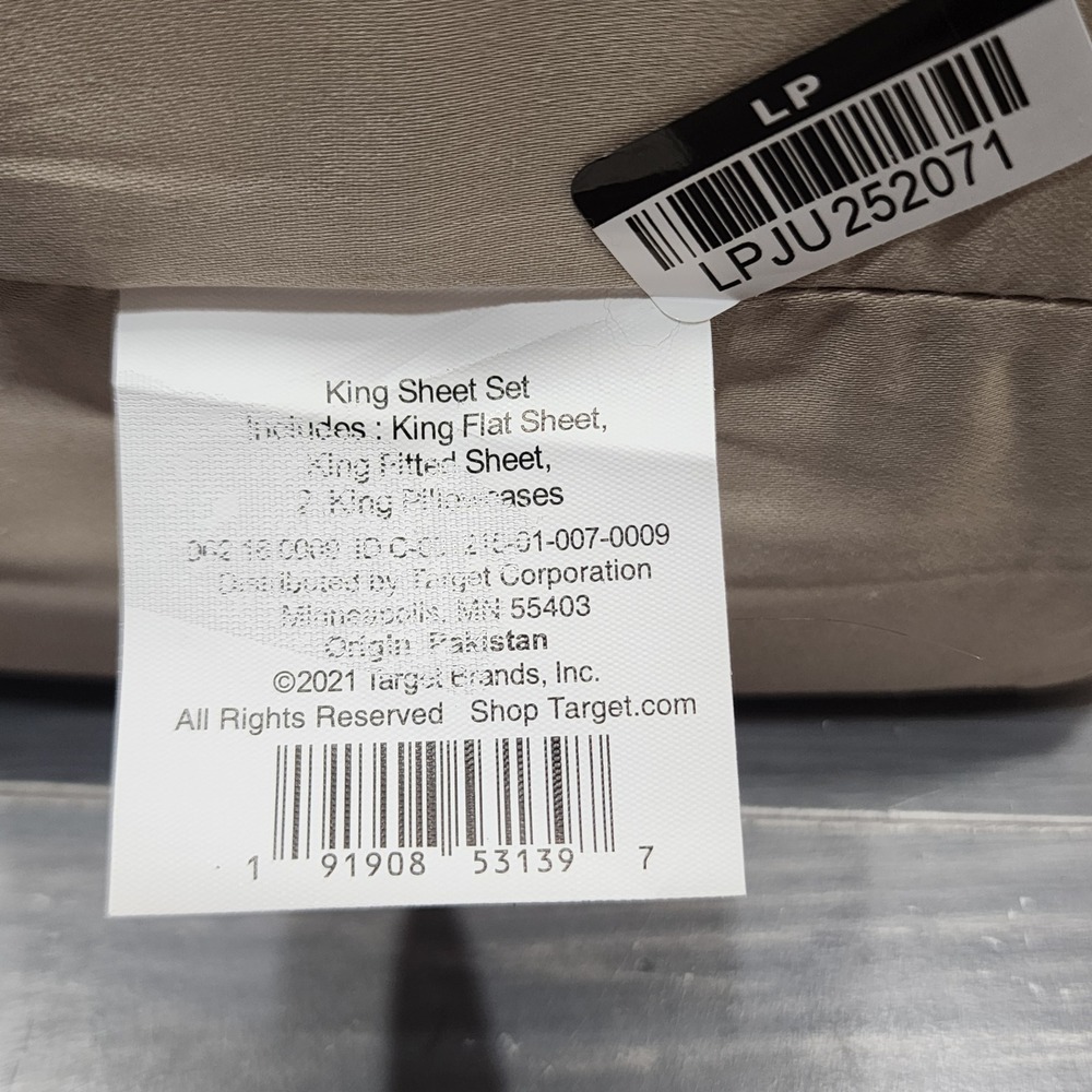 Threshold King Performance Sheet Set Khaki 400 Thread Count 100% Cotton Sateen - Picture 2 of 3